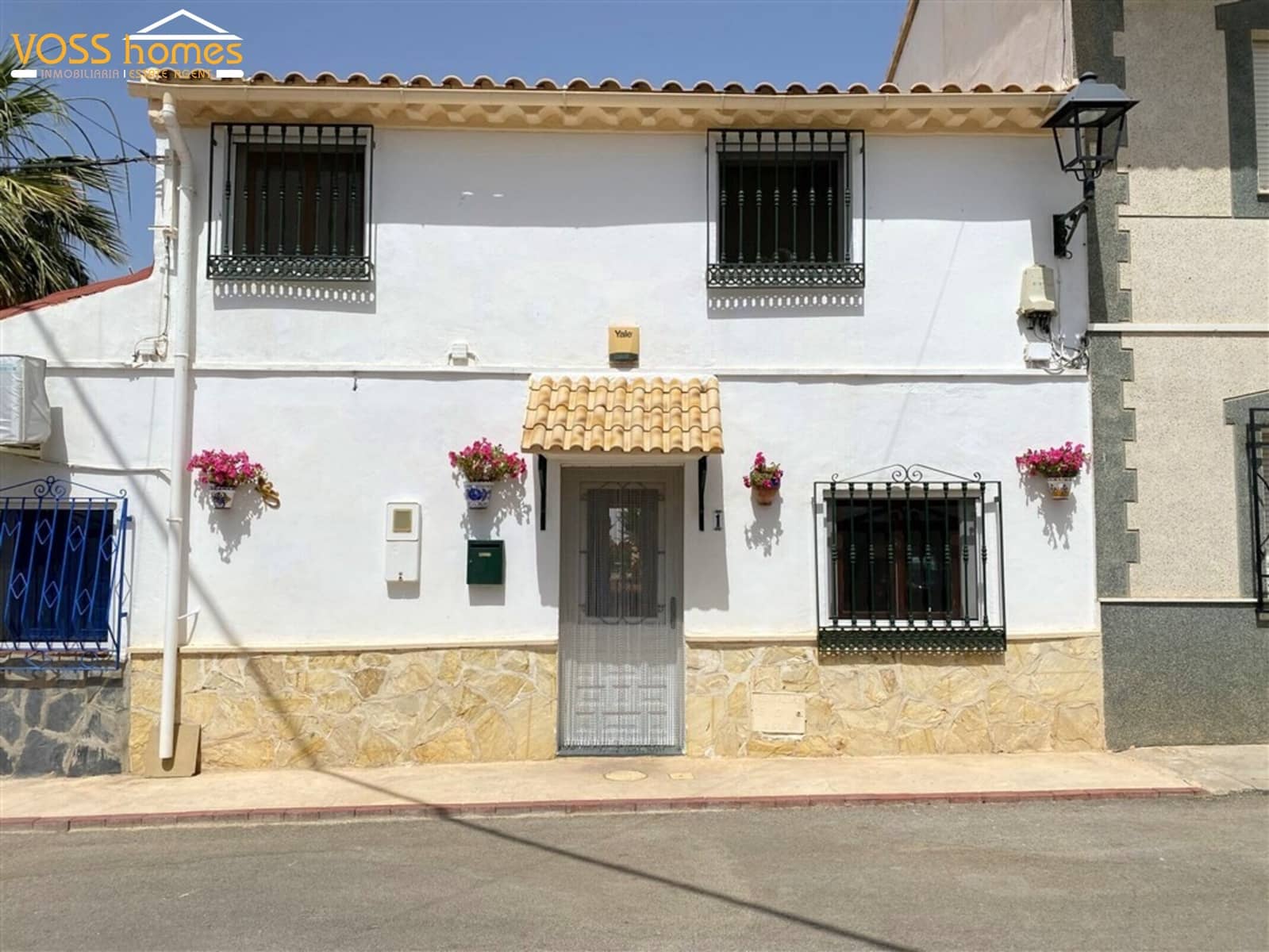 3 bedroom Townhouse for sale in La Alfoquia - € 159,950 (Ref: 9933653)
