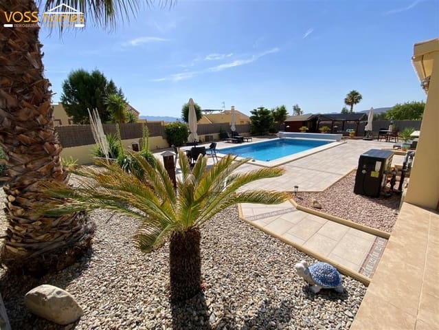 3 soveværelse Villa til salg i La Alfoquia, Zurgena med swimmingpool garage - € 298.950 (Ref: 9944226)