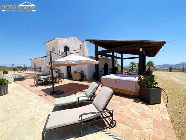 4 slaapkamer Finca/Landhuis te koop in Huércal-Overa met zwembad garage - € 499.000 (Ref: 9952005)