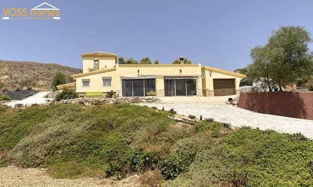 4 soveværelse Finca/Landehus til salg i Huércal-Overa med swimmingpool garage - € 379.950 (Ref: 9978476)