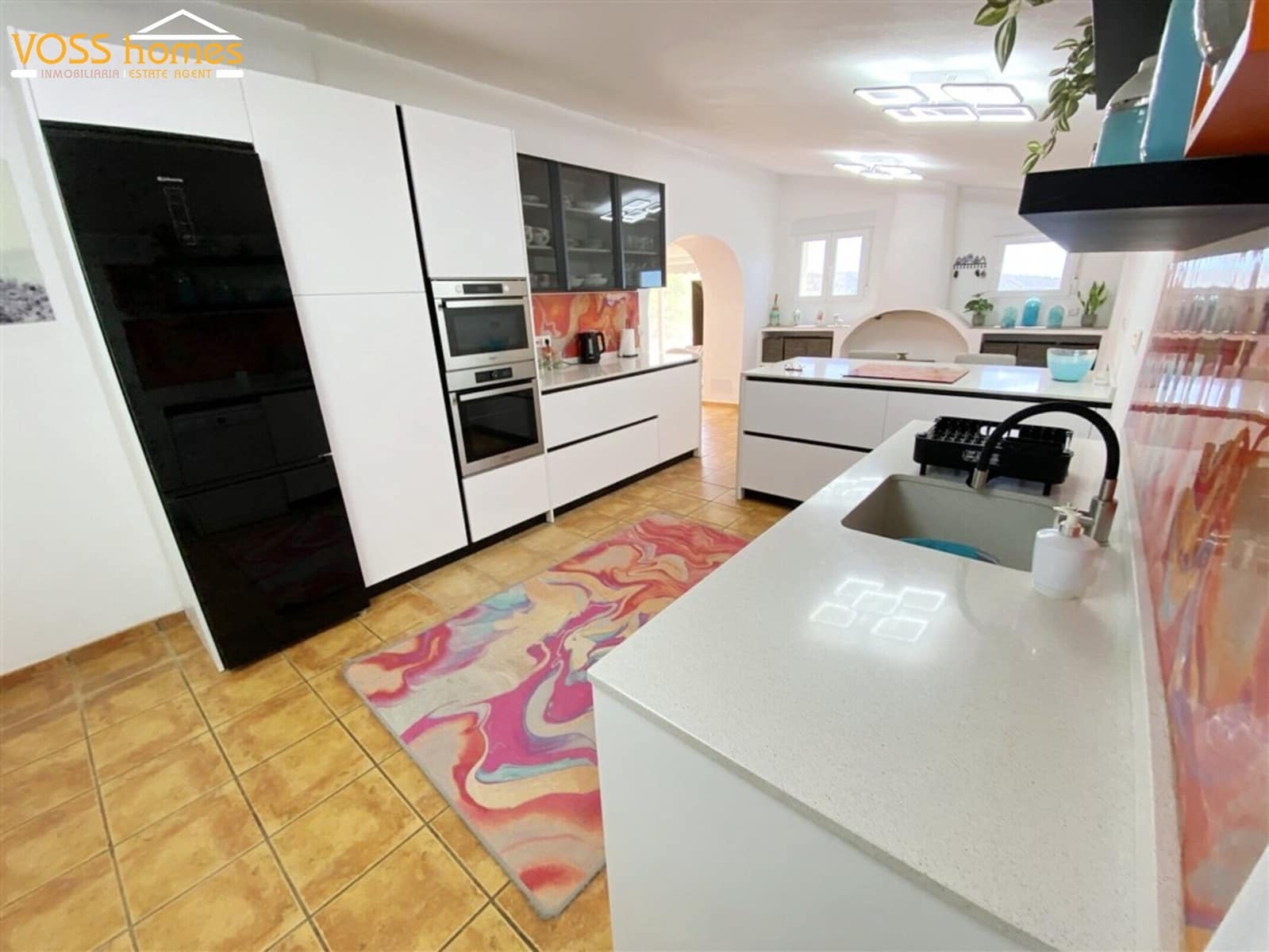4 soveværelse Finca/Landehus til salg i Huercal-Overa med swimmingpool garage - € 379.950 (Ref: 9978476)