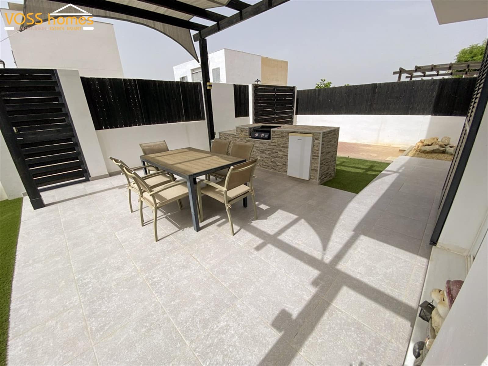 Chalet de 3 habitaciones en La Alfoquia en venta con piscina garaje - 199.950 € (Ref: 9983156)