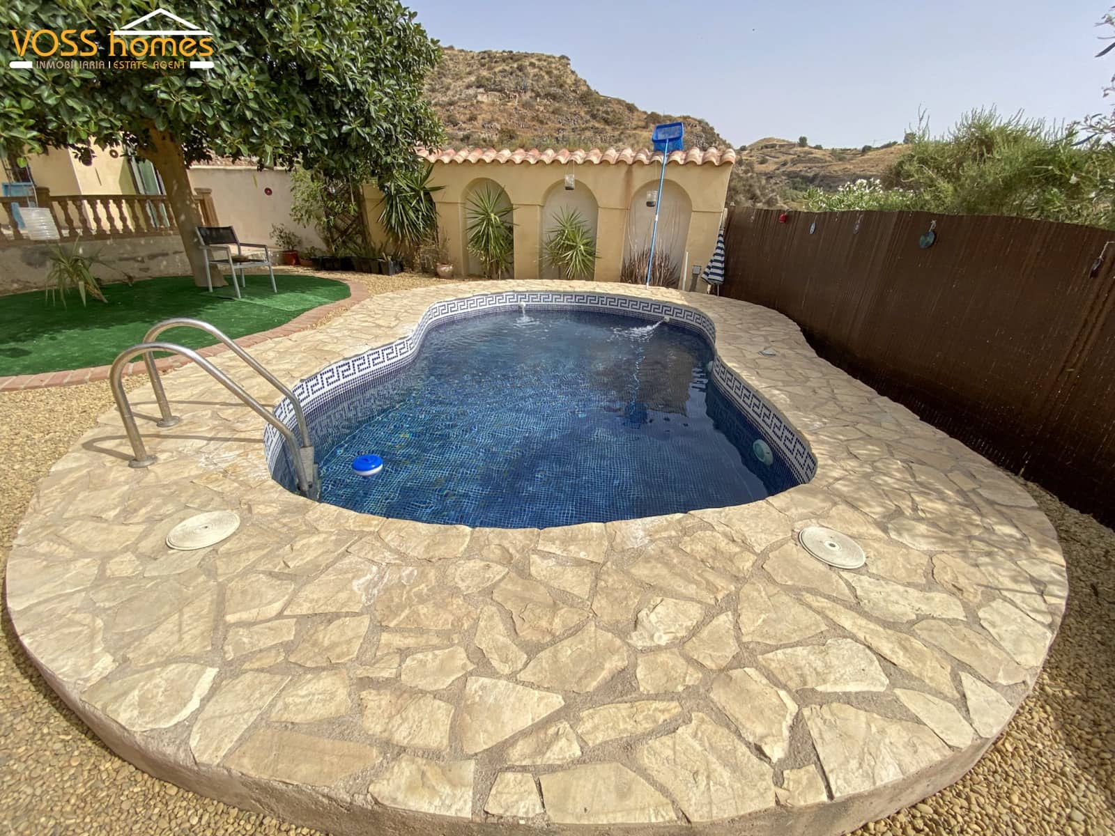 3 Zimmer Finca/Landgut zu vermieten in Huercal-Overa mit Pool Garage - 850 € (Ref: 9983157)