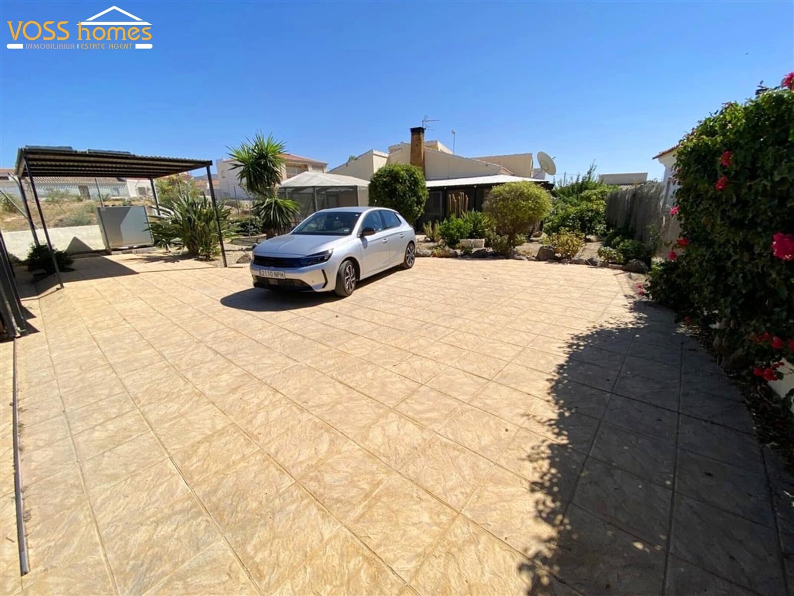 Chalet de 3 habitaciones en Huércal-Overa en venta con piscina garaje - 189.950 € (Ref: 9999373)