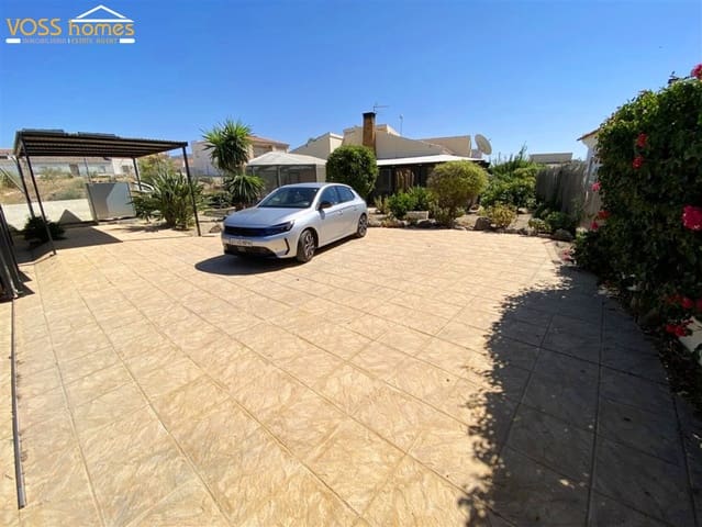 Chalet de 3 habitaciones en Huércal-Overa en venta con piscina garaje - 189.950 € (Ref: 9999373)