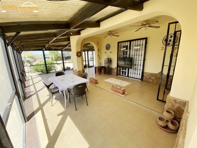 Chalet de 3 habitaciones en Huércal-Overa en venta con piscina garaje - 189.950 € (Ref: 9999373)