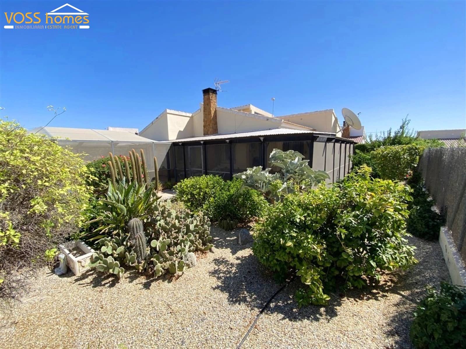 Chalet de 3 habitaciones en Huércal-Overa en venta con piscina garaje - 189.950 € (Ref: 9999373)