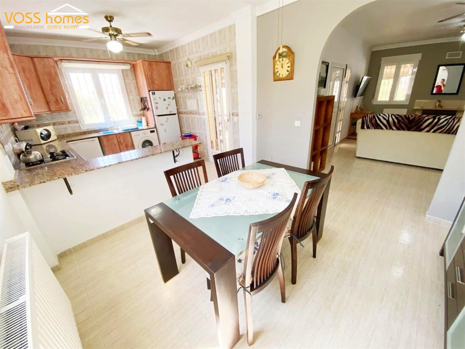 Chalet de 3 habitaciones en Huércal-Overa en venta con piscina garaje - 189.950 € (Ref: 9999373)