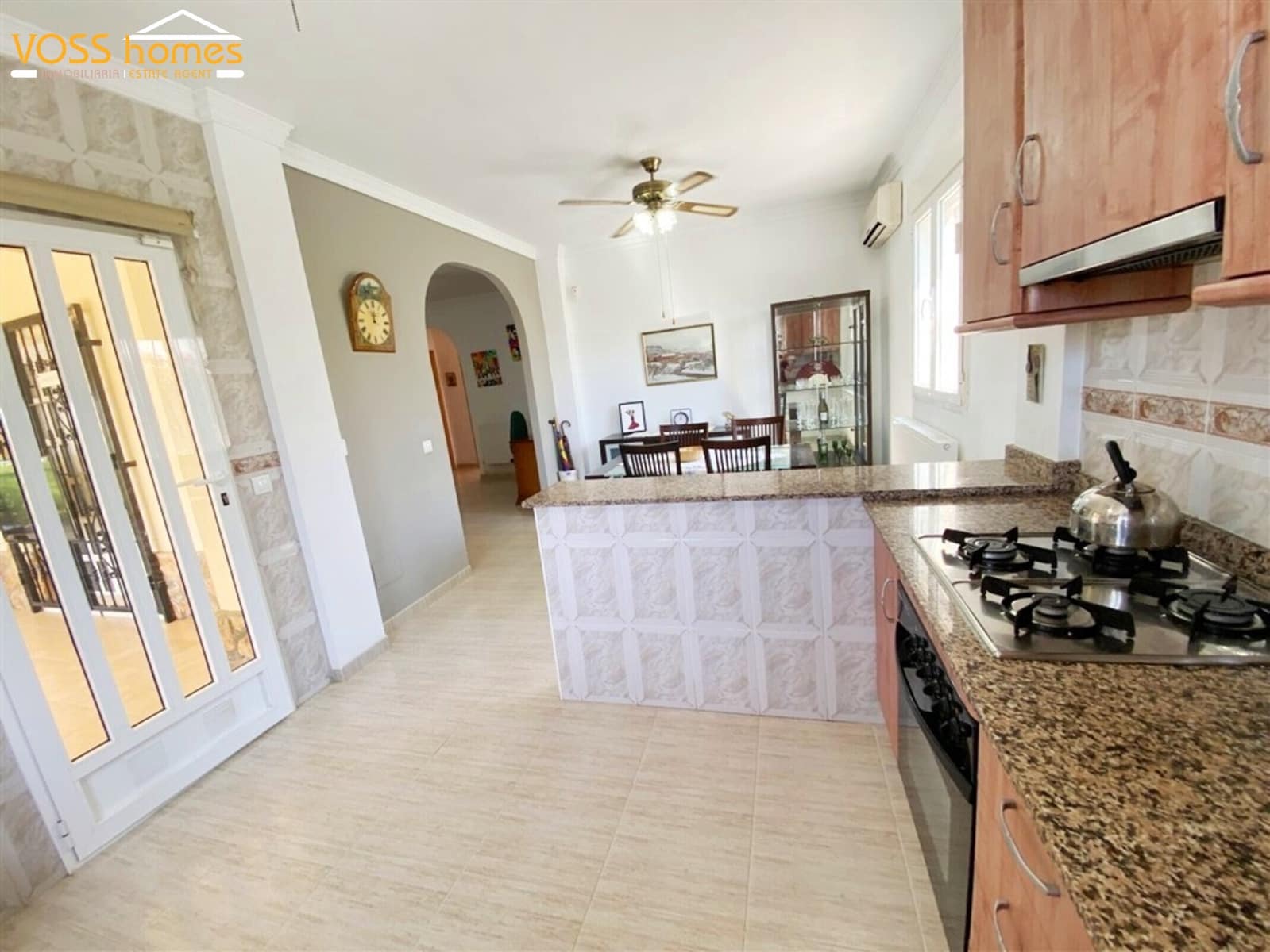 Chalet de 3 habitaciones en Huércal-Overa en venta con piscina garaje - 189.950 € (Ref: 9999373)