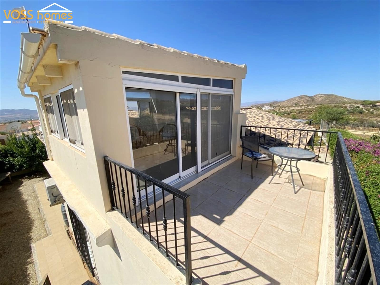 Chalet de 3 habitaciones en Huércal-Overa en venta con piscina garaje - 189.950 € (Ref: 9999373)