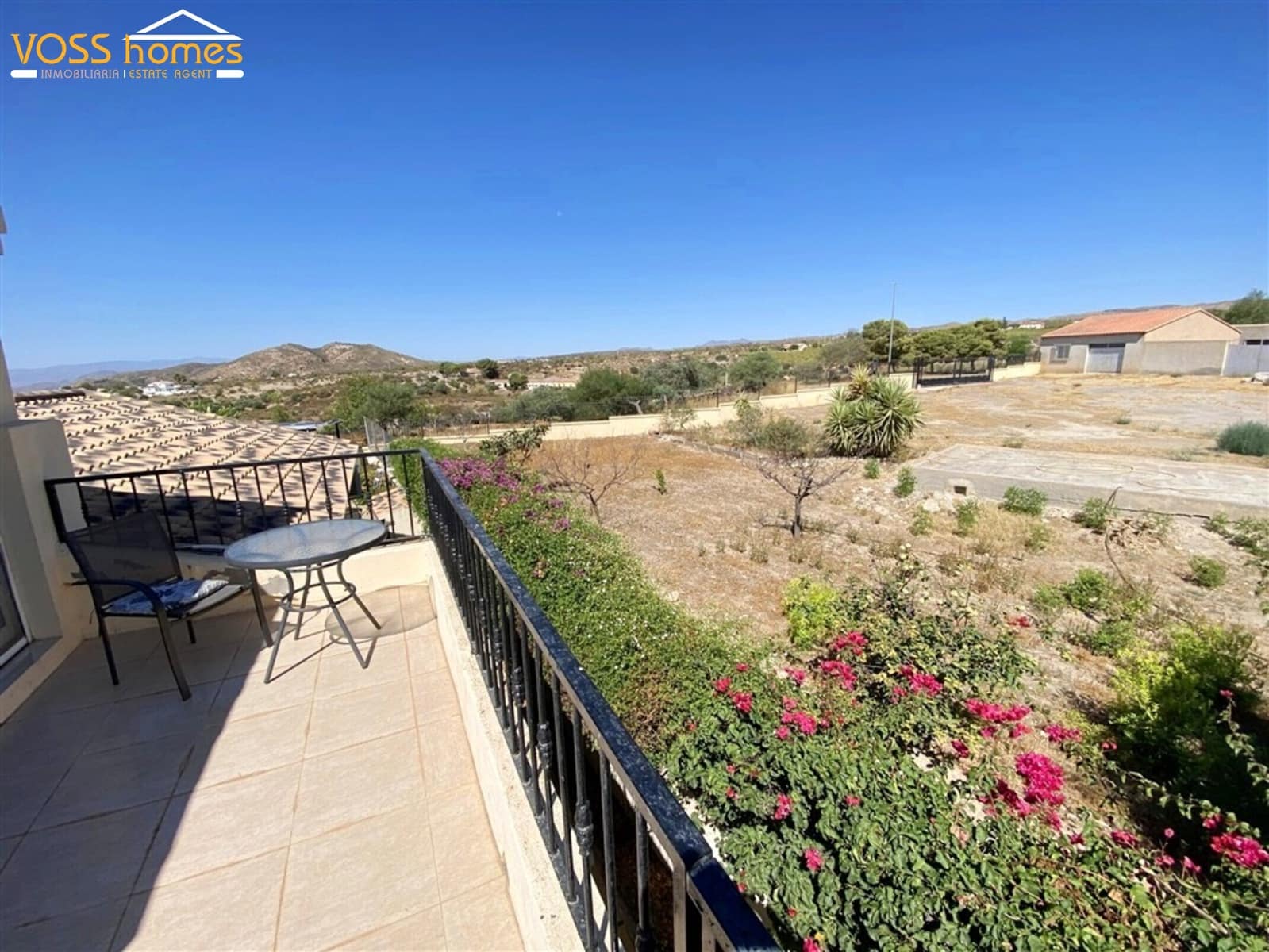 Chalet de 3 habitaciones en Huércal-Overa en venta con piscina garaje - 189.950 € (Ref: 9999373)