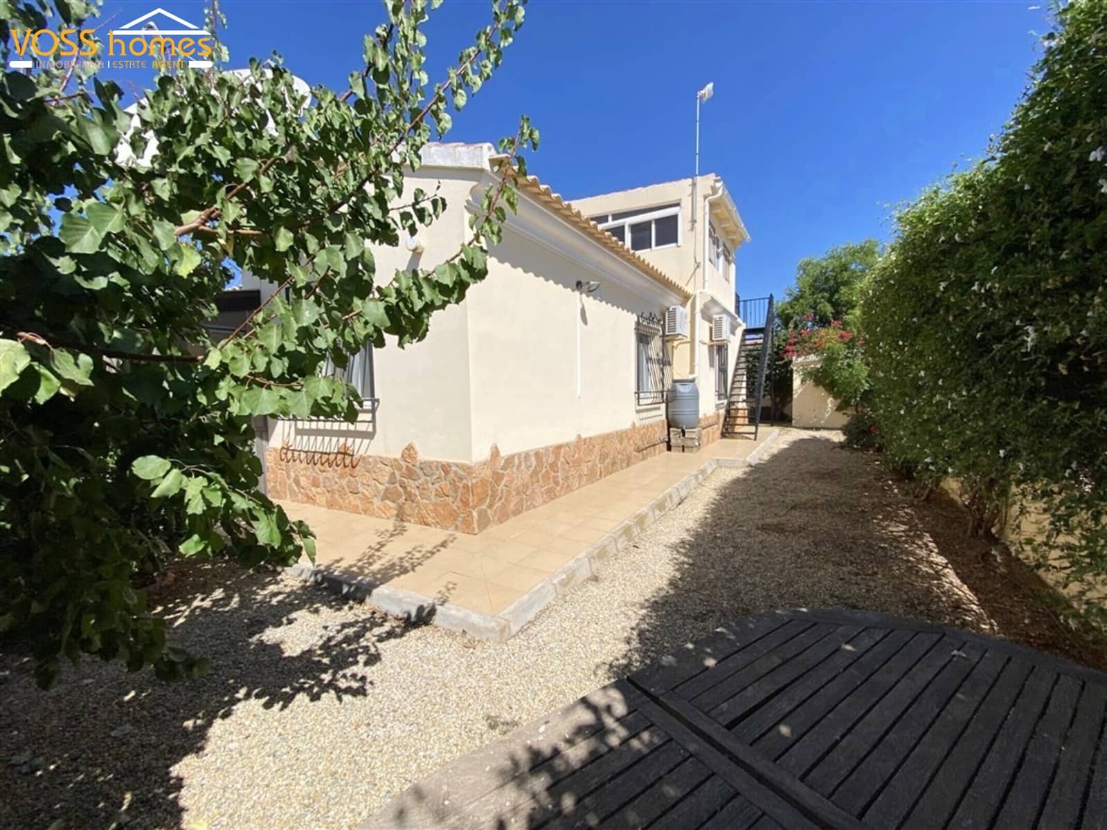 Chalet de 3 habitaciones en Huércal-Overa en venta con piscina garaje - 189.950 € (Ref: 9999373)