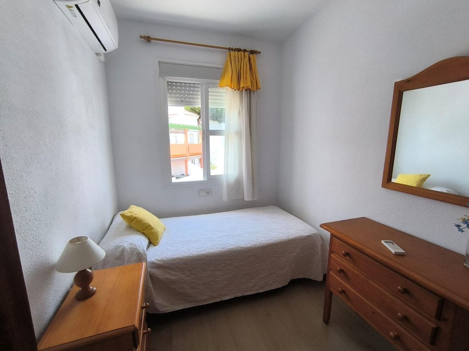 3 camera da letto Villetta a Schiera da affittare in Chiclana de la Frontera con piscina - 800 € (Rif: 10055486)
