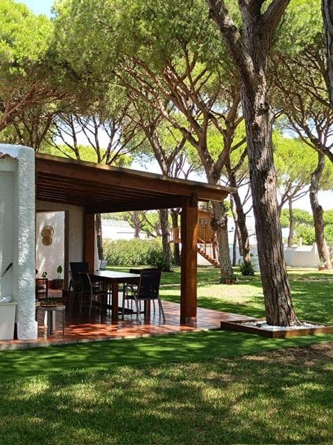 2 bedroom Villa for sale in Chiclana de la Frontera with pool - € 380,000 (Ref: 10111798)