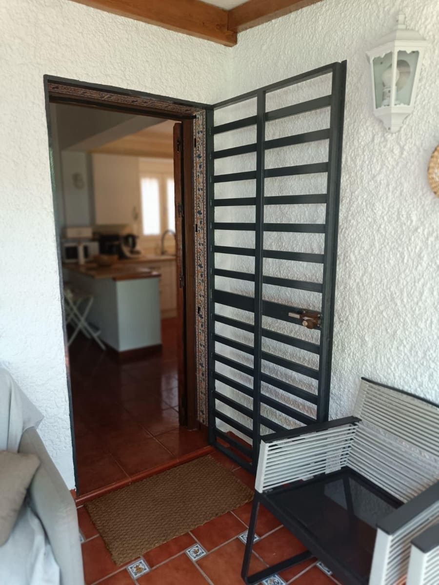 2 bedroom Villa for sale in Chiclana de la Frontera with pool - € 380,000 (Ref: 10111798)