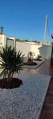 3 makuuhuone Huvila vuokrattavana paikassa Chiclana de la Frontera mukana uima-altaan - 1 200 € (Ref: 10136272)
