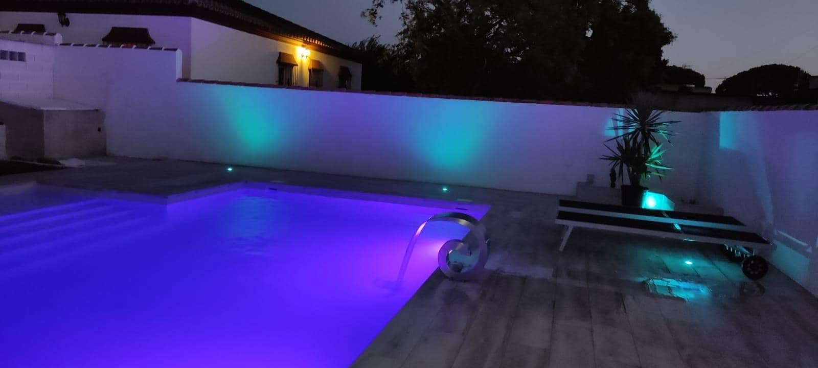 3 makuuhuone Huvila vuokrattavana paikassa Chiclana de la Frontera mukana uima-altaan - 1 200 € (Ref: 10136272)