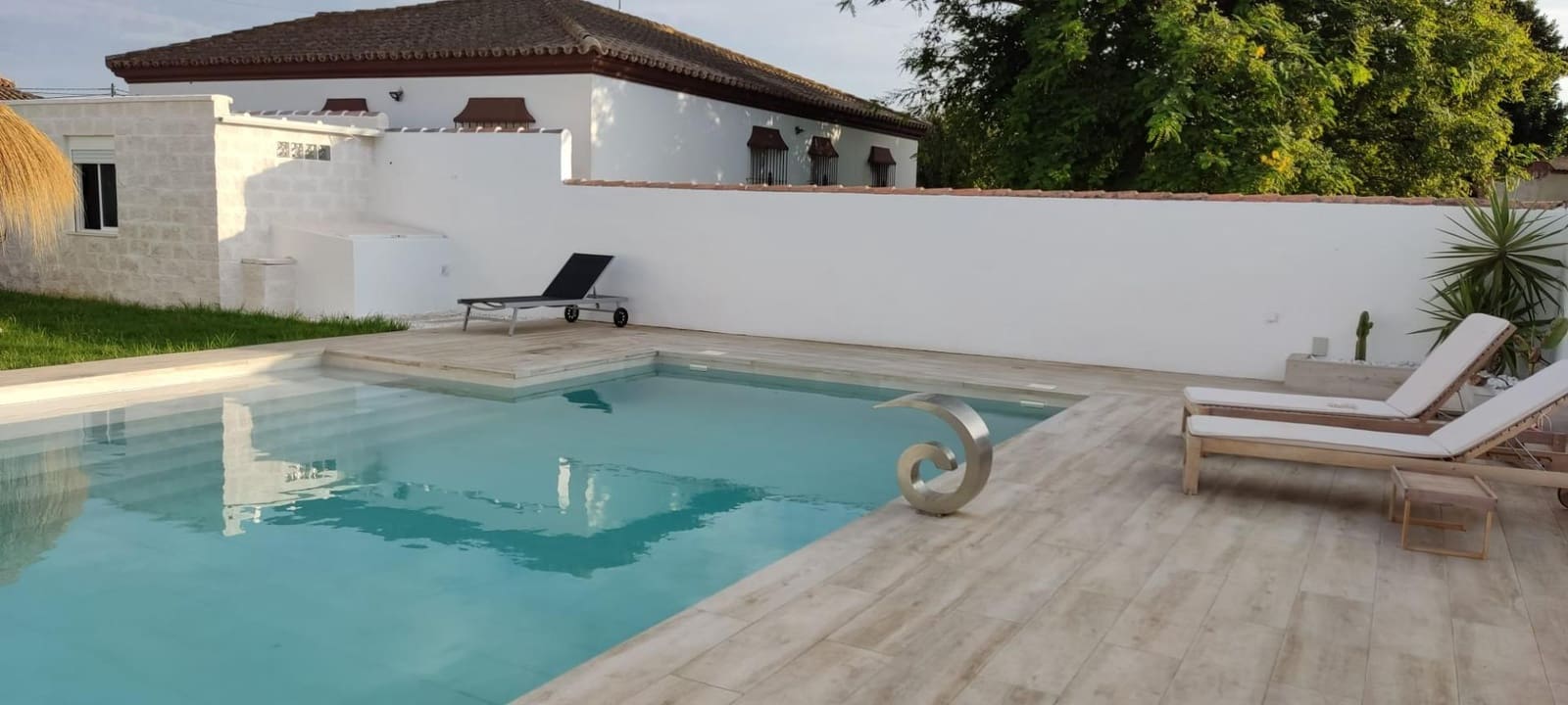 3 makuuhuone Huvila vuokrattavana paikassa Chiclana de la Frontera mukana uima-altaan - 1 200 € (Ref: 10136272)