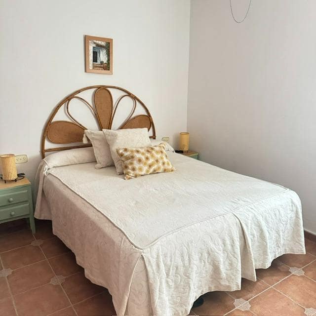 2 makuuhuone Huvila vuokrattavana paikassa Chiclana de la Frontera mukana uima-altaan - 1 000 € (Ref: 10136273)