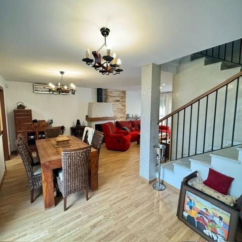 4 camera da letto Villetta a Schiera in vendita in San Fernando con garage - 399.000 € (Rif: 10165204)