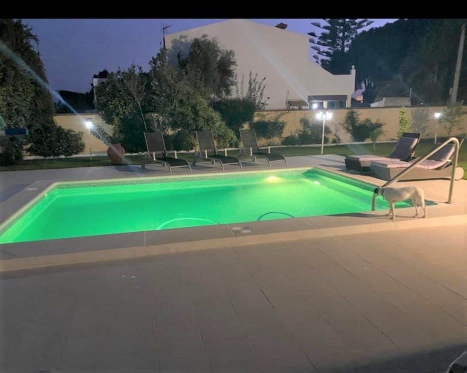 6 soveværelse Villa til salg i Chiclana de la Frontera - € 450.000 (Ref: 5630099)