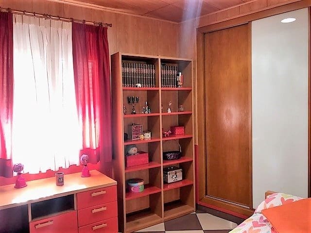 4 sovrum Villa till salu i Chiclana de la Frontera - 450 000 € (Ref: 6366459)