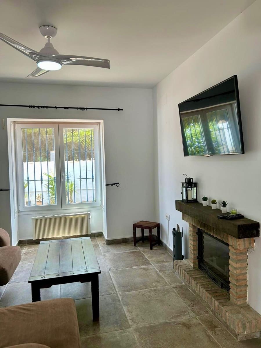 3 quarto Moradia para venda em Chiclana de la Frontera com piscina - 390 000 € (Ref: 6572280)