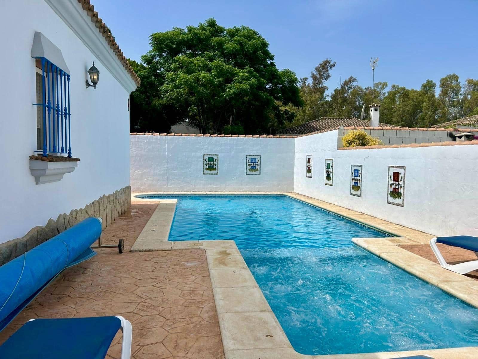 3 quarto Moradia para venda em Chiclana de la Frontera com piscina - 390 000 € (Ref: 6572280)
