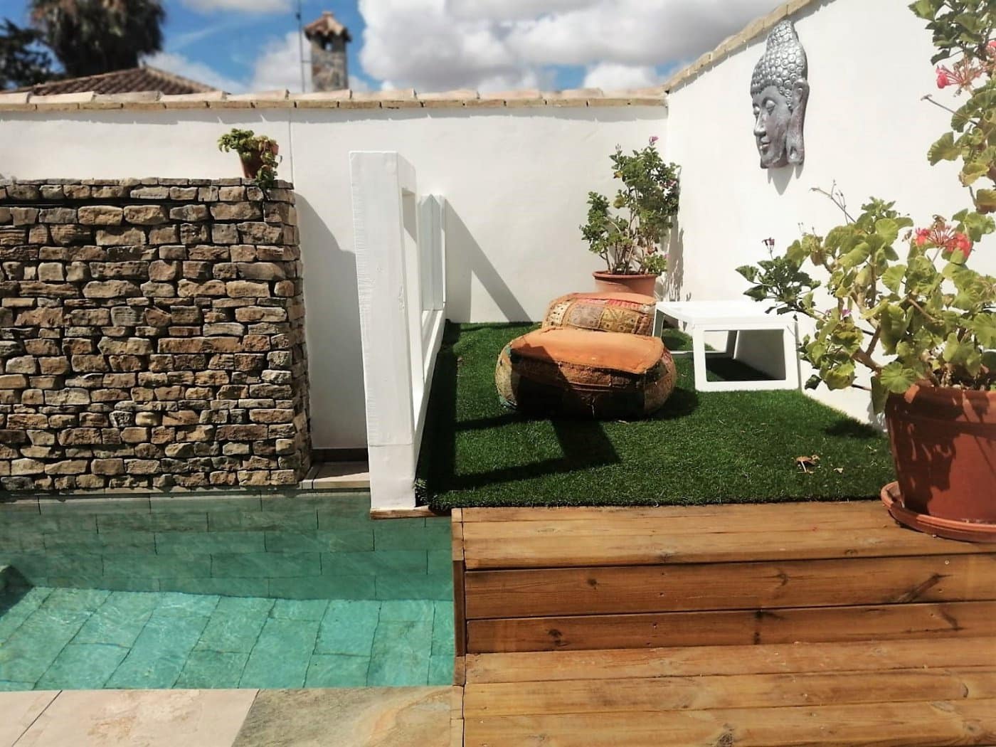 2 bedroom Bungalow for holiday rental in Chiclana de la Frontera with pool - € 1,195 (Ref: 6572286)