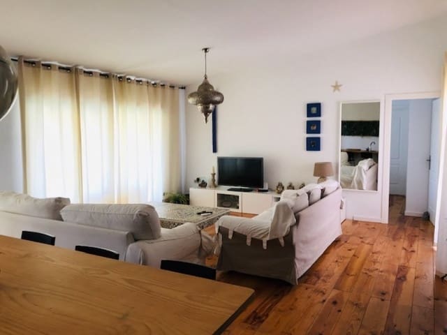 4 bedroom Villa for rent in Chiclana de la Frontera with pool - € 1,300 (Ref: 6574345)