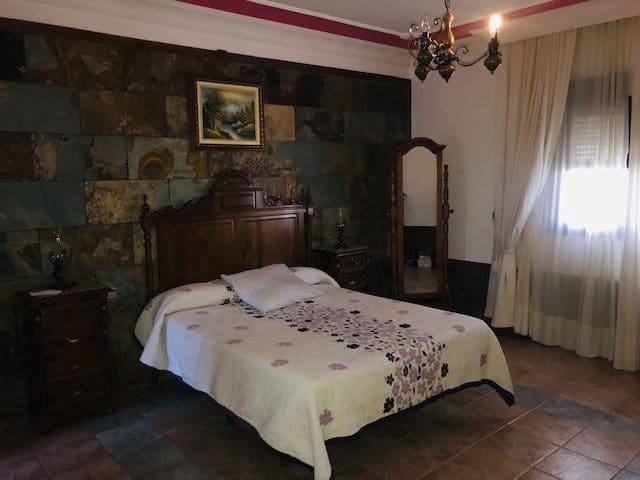 3 slaapkamer Villa voor vakantieverhuur in Chiclana de la Frontera met zwembad - € 1.700 (Ref: 6694186)