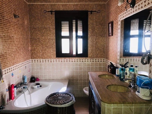 3 slaapkamer Villa voor vakantieverhuur in Chiclana de la Frontera met zwembad - € 1.700 (Ref: 6694186)