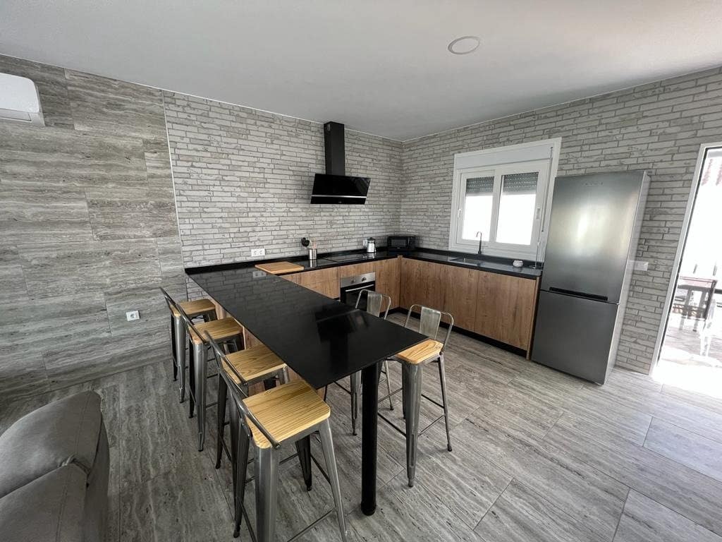 3 Zimmer Villa zu verkaufen in Chiclana de la Frontera mit Pool - 330.000 € (Ref: 6705121)