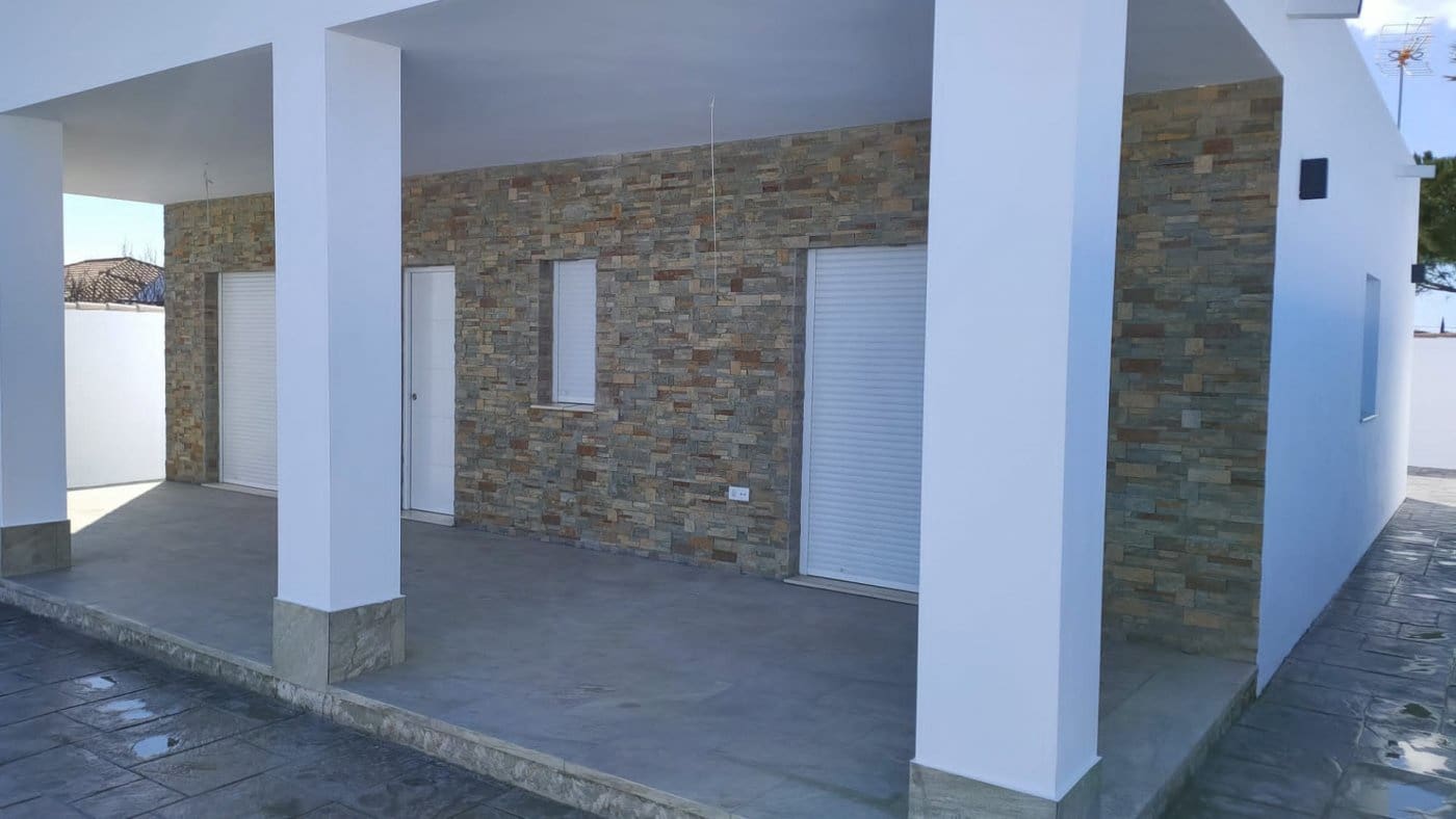 3 Zimmer Villa zu verkaufen in Chiclana de la Frontera mit Pool - 330.000 € (Ref: 6705121)