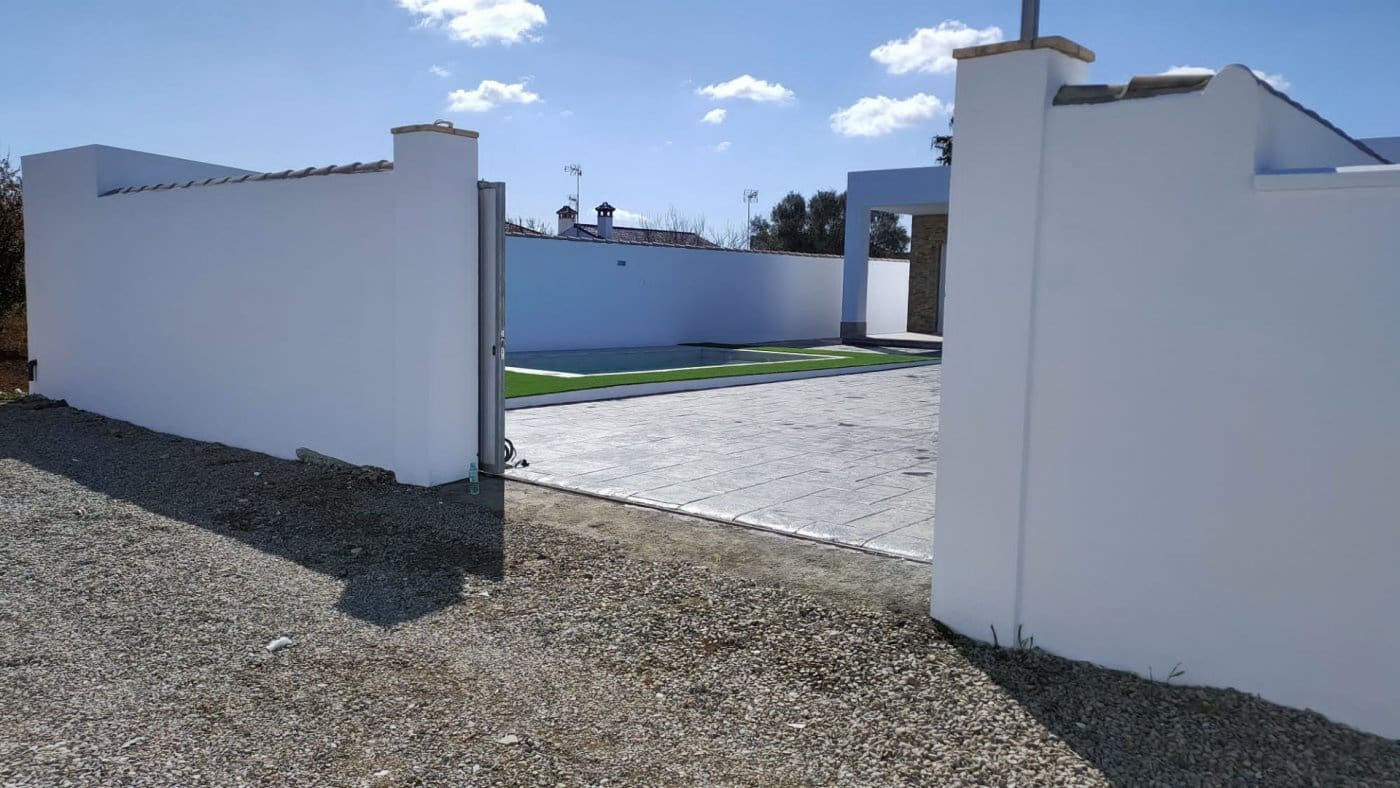 3 Zimmer Villa zu verkaufen in Chiclana de la Frontera mit Pool - 330.000 € (Ref: 6705121)