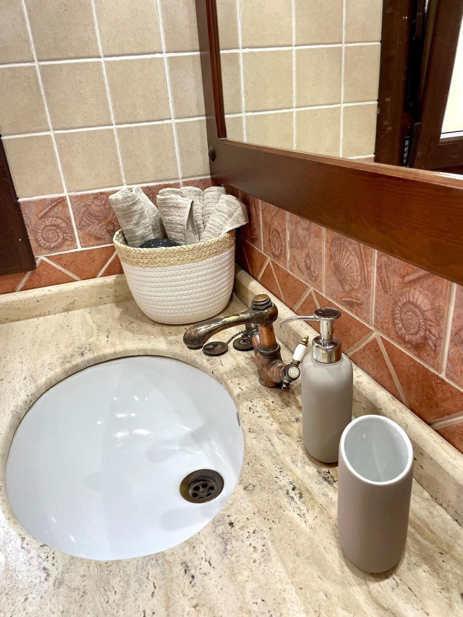 3 sypialnia Willa na kwatery wakacyjne w Chiclana de la Frontera z garażem - 2 000 € (Ref: 6733883)