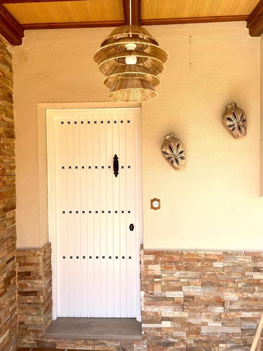 3 sypialnia Willa na kwatery wakacyjne w Chiclana de la Frontera z garażem - 2 000 € (Ref: 6733883)