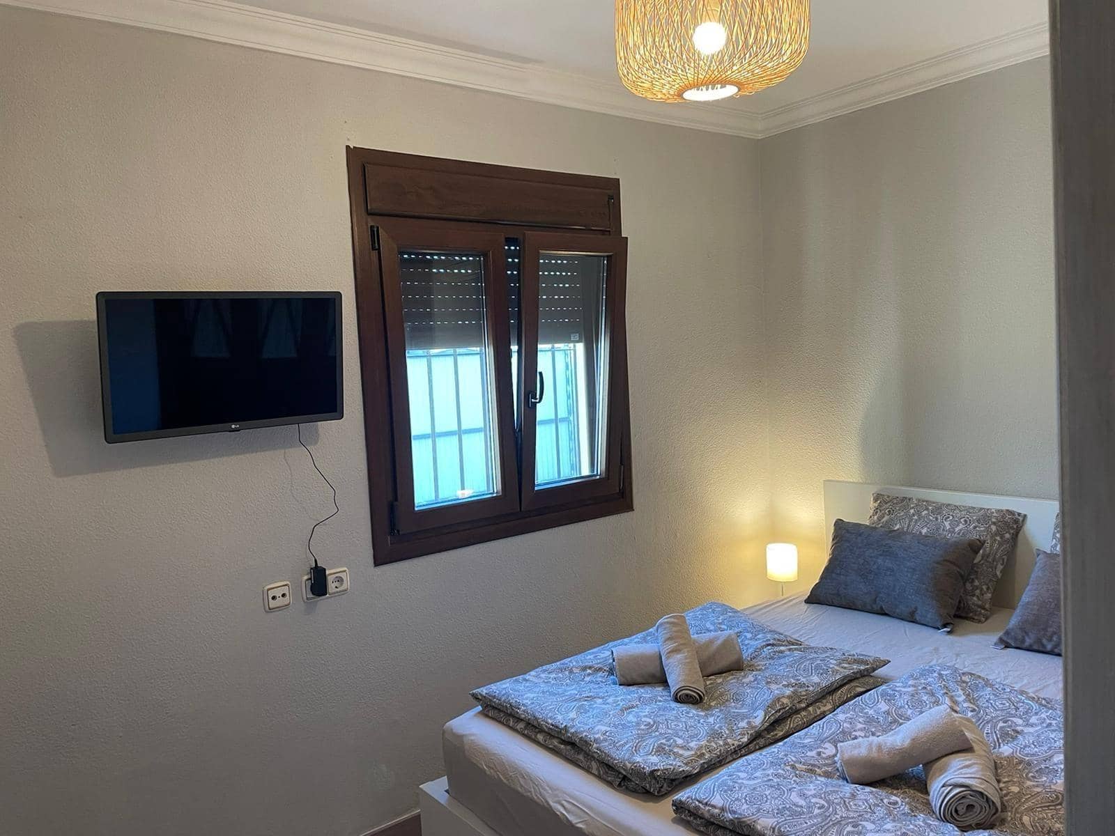 3 sypialnia Willa na kwatery wakacyjne w Chiclana de la Frontera z garażem - 2 000 € (Ref: 6733883)