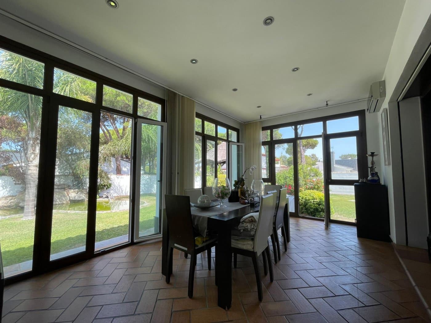 3 chambre Villa/Maison à vendre à Chiclana de la Frontera avec piscine garage - 750 000 € (Ref: 6733884)