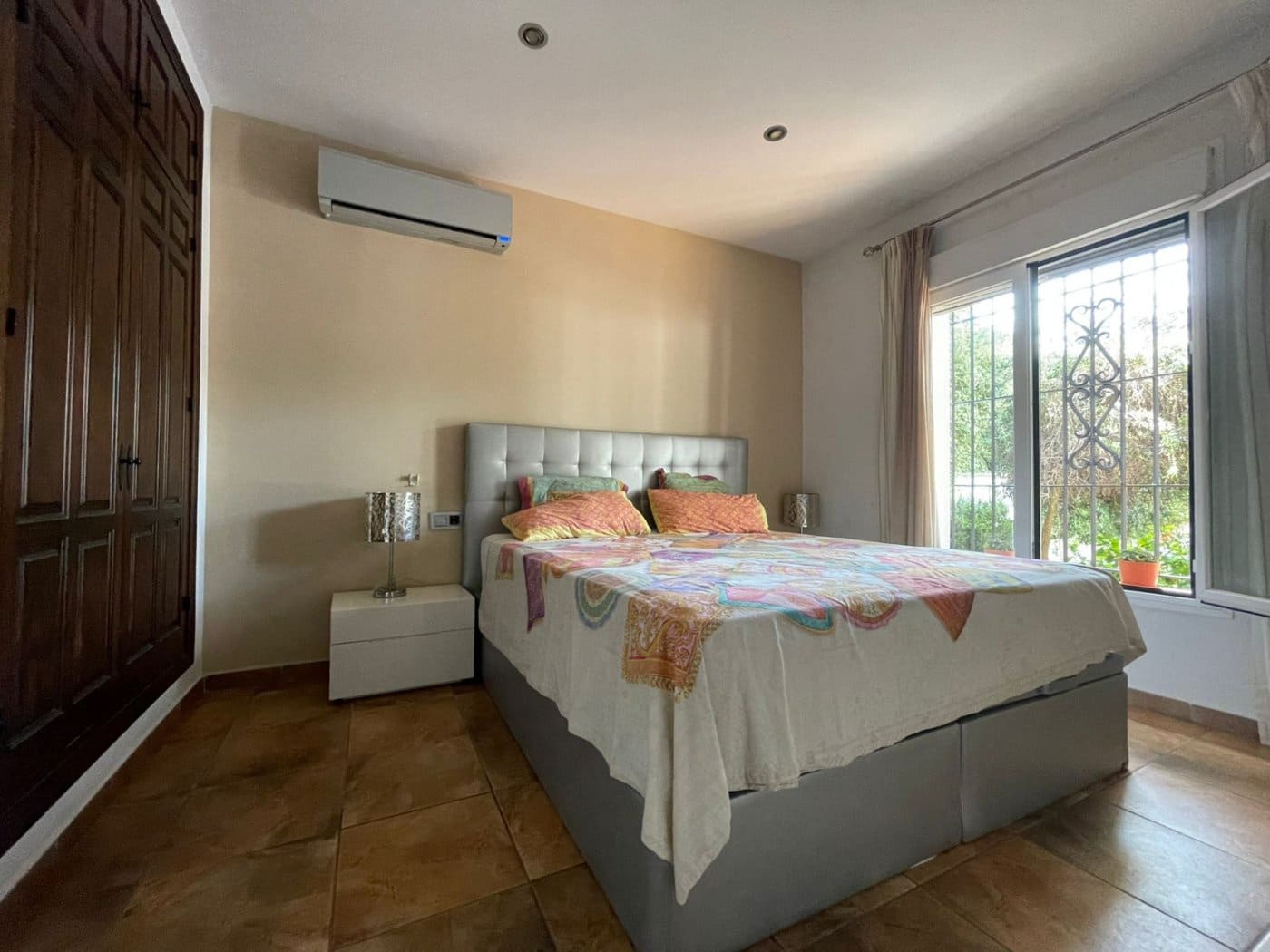 3 chambre Villa/Maison à vendre à Chiclana de la Frontera avec piscine garage - 750 000 € (Ref: 6733884)