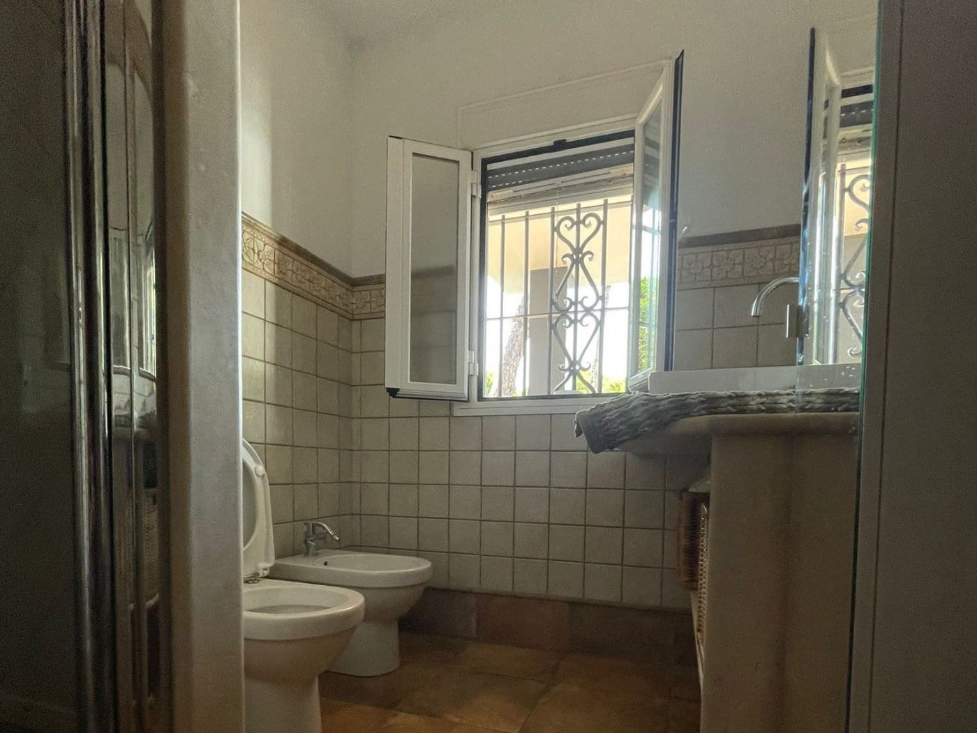 3 chambre Villa/Maison à vendre à Chiclana de la Frontera avec piscine garage - 750 000 € (Ref: 6733884)