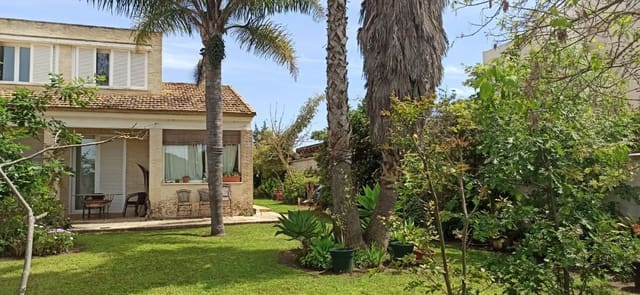 5 soverom Villa til salgs i Novo Sancti Petri, Chiclana de la Frontera med svømmebasseng garasje - € 1 332 500 (Ref: 6795466)