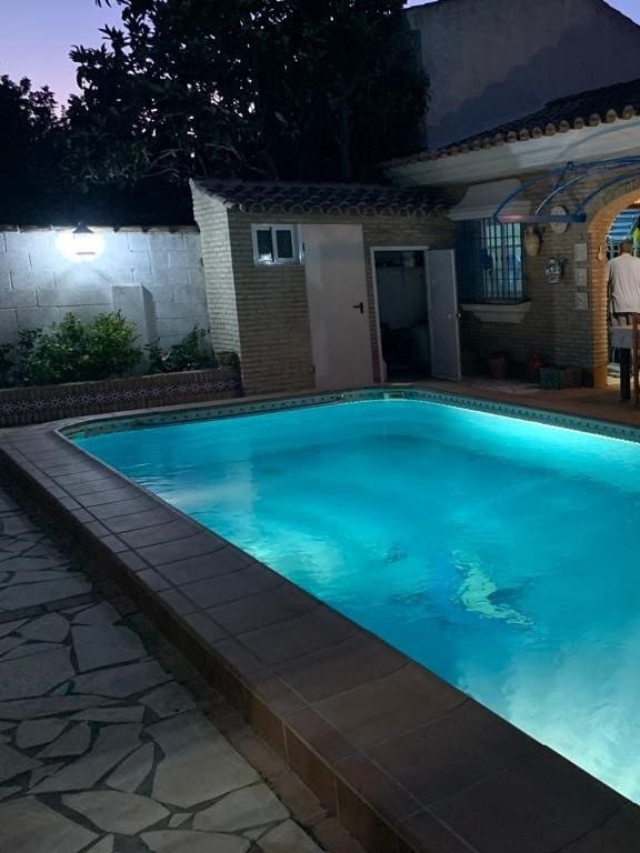 4 sovrum Villa till salu i Chiclana de la Frontera med pool garage - 400 000 € (Ref: 7041133)