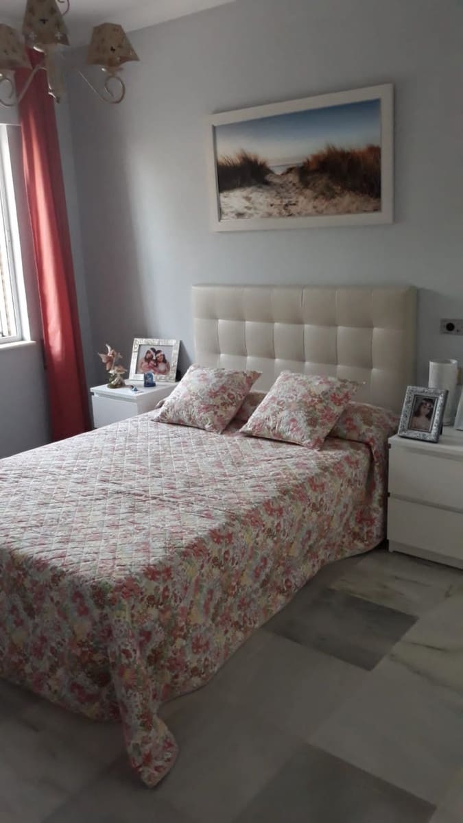 4 sovrum Villa till salu i Chiclana de la Frontera med pool garage - 400 000 € (Ref: 7041133)