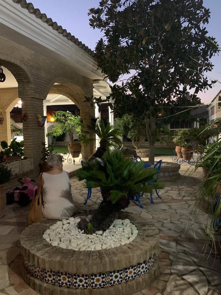 4 sovrum Villa till salu i Chiclana de la Frontera med pool garage - 400 000 € (Ref: 7041133)