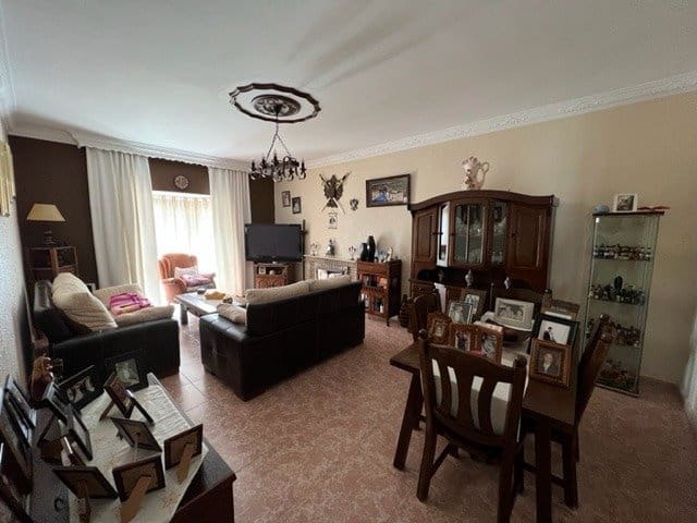 7 sovrum Villa till salu i Chiclana de la Frontera - 380 000 € (Ref: 7343647)