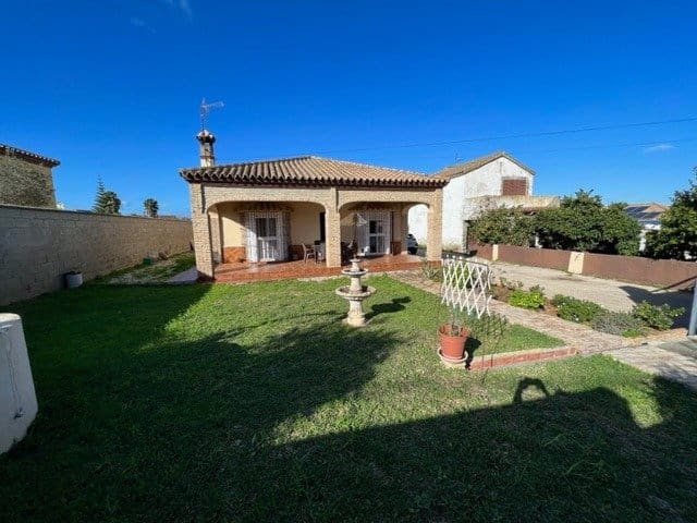 7 sypialnia Willa na sprzedaż w Chiclana de la Frontera - 380 000 € (Ref: 7343647)