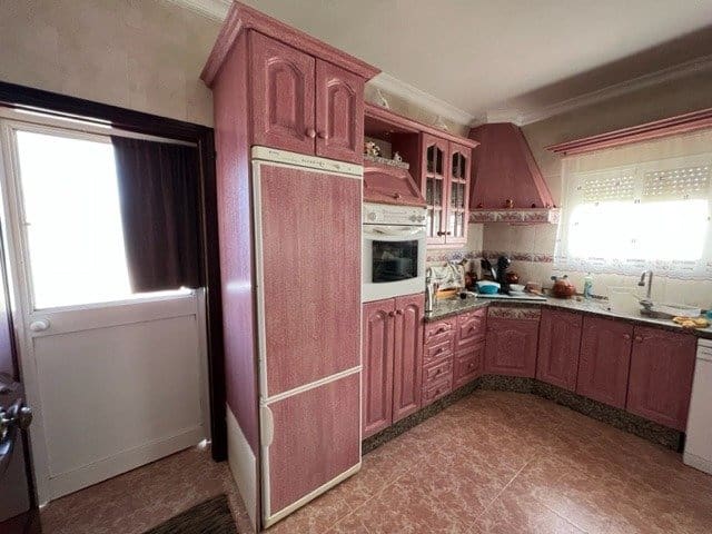 7 sypialnia Willa na sprzedaż w Chiclana de la Frontera - 380 000 € (Ref: 7343647)