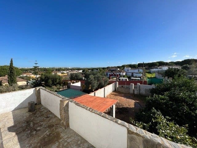 7 sovrum Villa till salu i Chiclana de la Frontera - 380 000 € (Ref: 7343647)