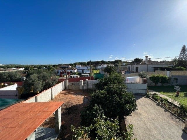 7 sovrum Villa till salu i Chiclana de la Frontera - 380 000 € (Ref: 7343647)